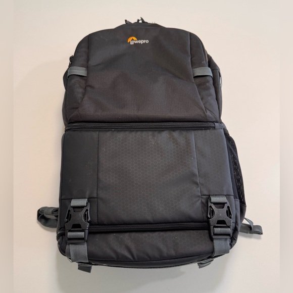 Lowepro Fastpack Camera Backpack - Black - Picture 1 of 10